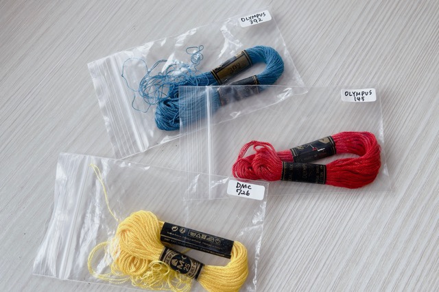 刺繍糸の整理・収納方法を紹介します！【探しやすく綺麗に保管する